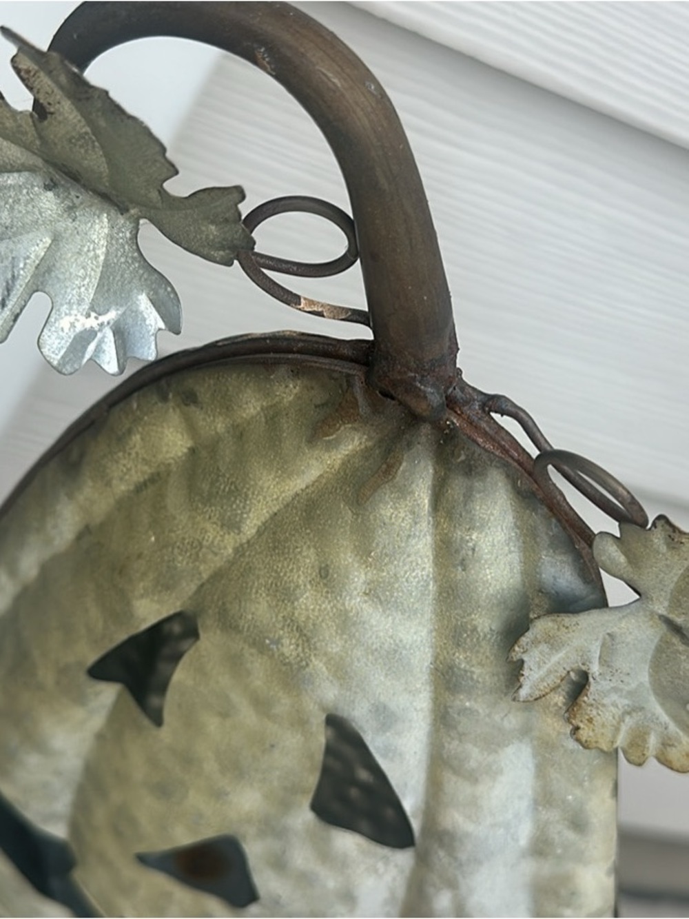 Fall Stacked Aluminum Pumpkin Decor - Picture 2 of 3